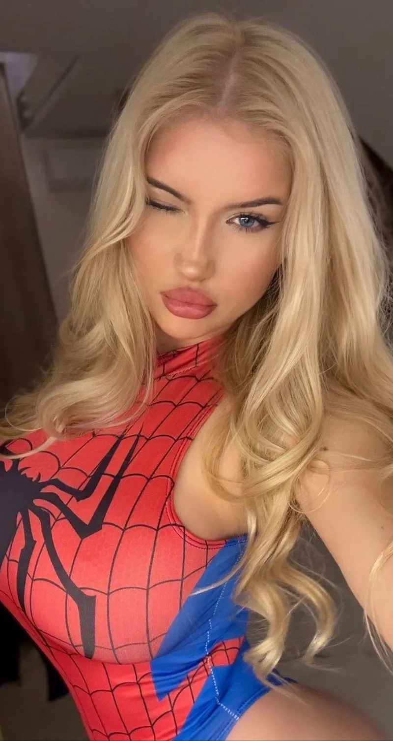 Kadıköy Eğitim Escort Bayan 29